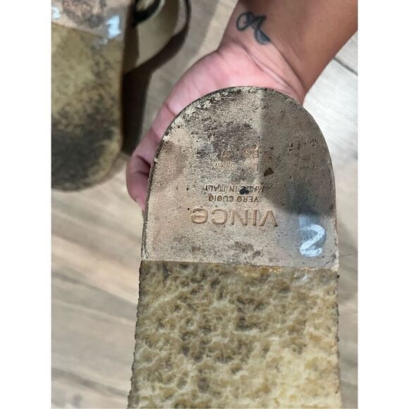 Vince. Leather Sandals - Picture 11 of 11